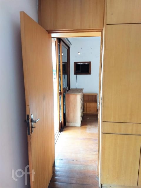 Image 29 - 224320